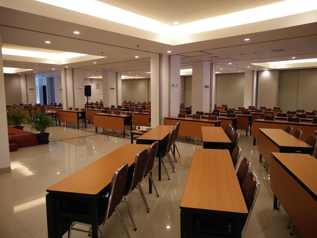 Amaris Hotel Citra Raya - Tangerang Exterior foto